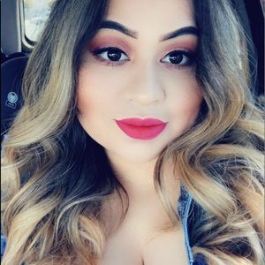 Meet your Posher, Marta